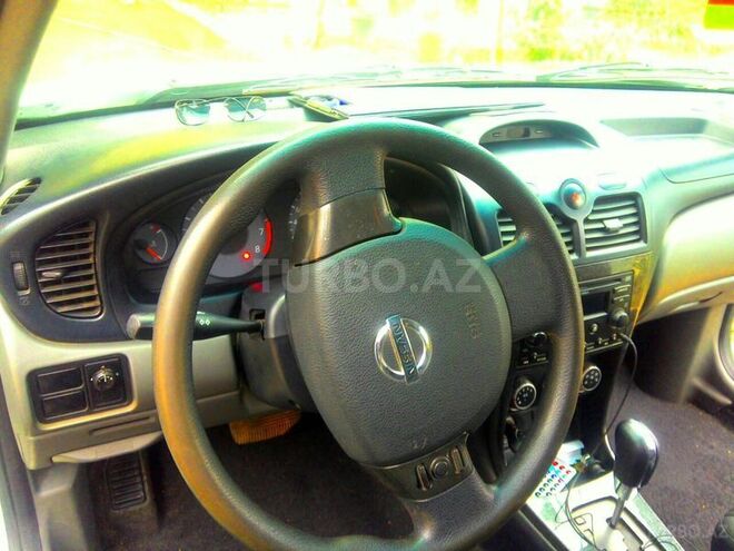 Nissan Sunny 2011, 78,000 km - 1.6 l - Bakı