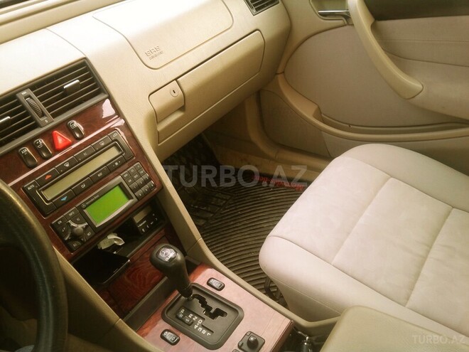 Mercedes C 240 1998, 191,000 km - 2.4 l - Bakı