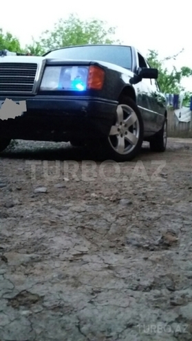 Mercedes E 220 1992, 30,000 km - 2.2 l - Bakı