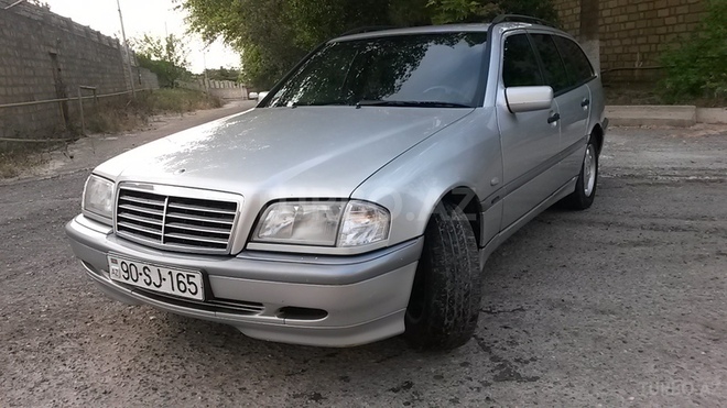 Mercedes C 220 1998, 228,000 km - 2.2 l - Bakı