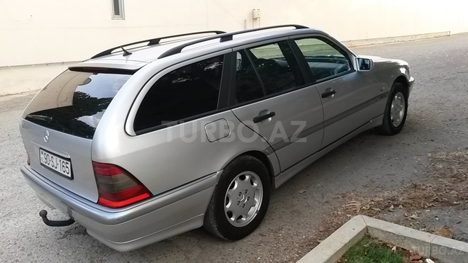 Mercedes C 220 1998, 228,000 km - 2.2 l - Bakı