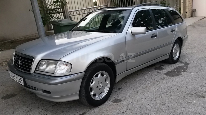 Mercedes C 220 1998, 228,000 km - 2.2 l - Bakı