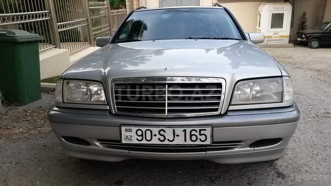 Mercedes C 220 1998, 228,000 km - 2.2 l - Bakı