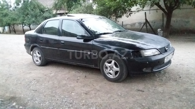 Opel Vectra 1997, 324,000 km - 1.8 l - Bakı