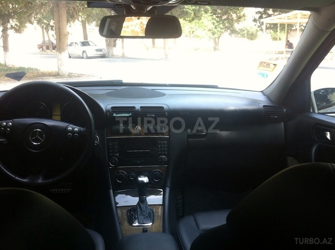 Mercedes C 230 2007, 200,000 km - 2.5 l - Bakı