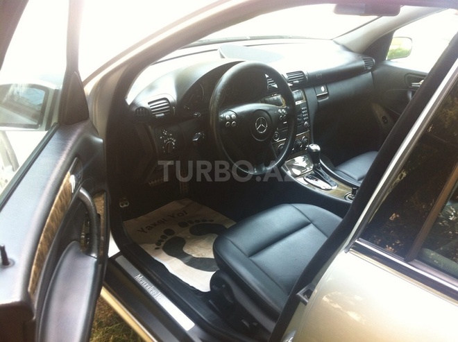 Mercedes C 230 2007, 200,000 km - 2.5 l - Bakı