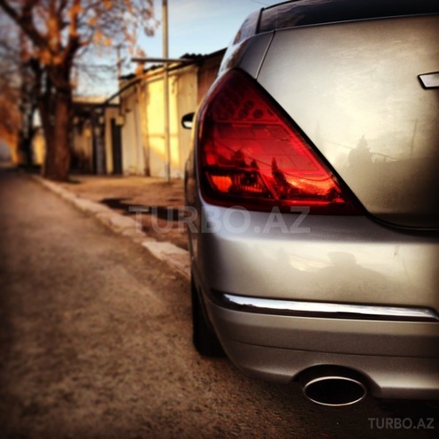 Nissan Teana 2006, 145,000 km - 2.3 л - Bakı