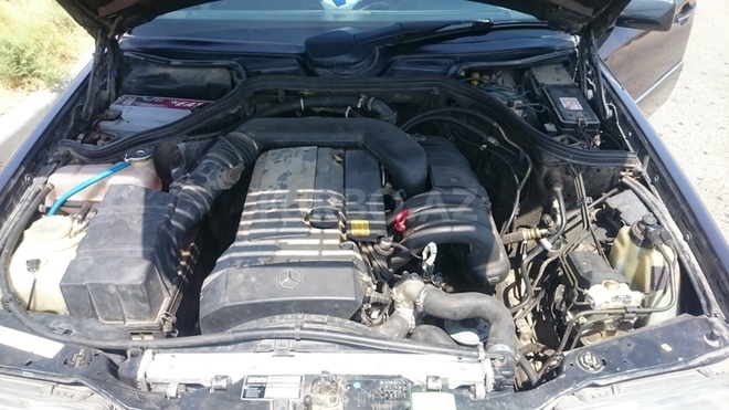 Mercedes E 280 1995, 250,000 km - 2.8 л - Bakı