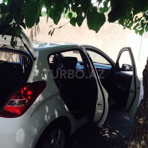 Hyundai i20 2009, 55,000 km - 1.4 л - Bakı