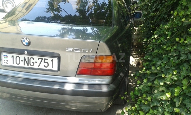 BMW 320 1993, 320,000 km - 2.0 л - Bakı