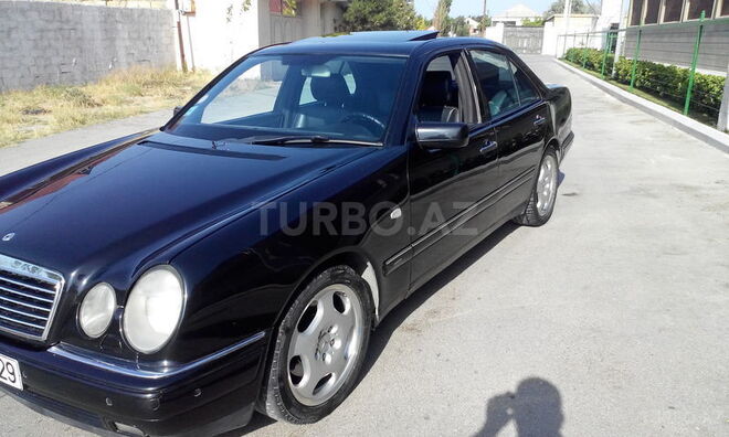 Mercedes E 280 1997, 313,500 km - 2.8 l - Bakı