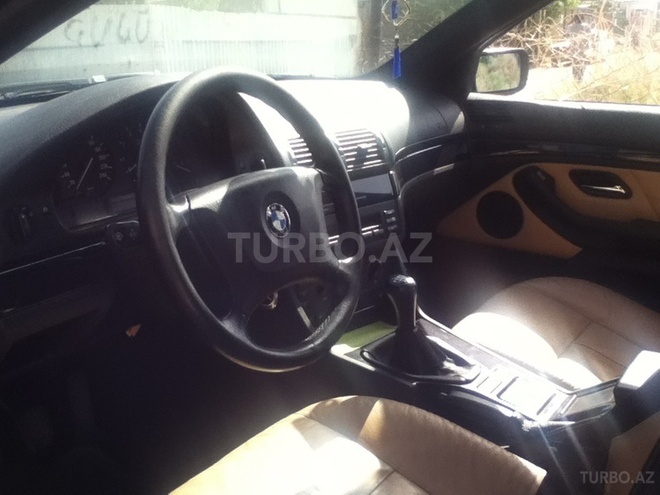 BMW 525 2002, 68,000 km - 2.5 l - Bakı