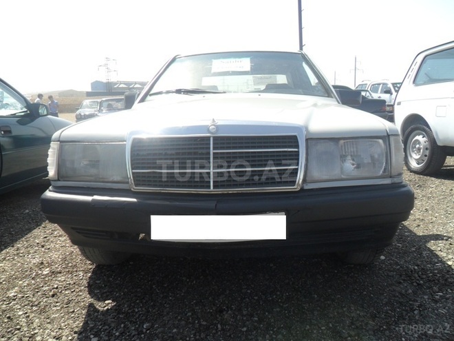 Mercedes 190 1985, 250,000 km - 2.3 л - Bakı