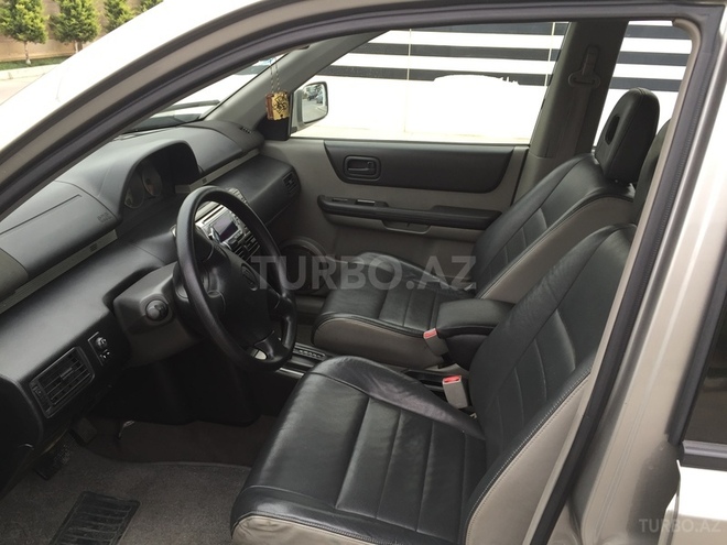 Nissan X-Trail 2002, 150,000 km - 2.0 л - Bakı