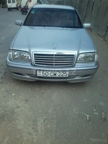 Mercedes C 230 1996, 369,000 km - 2.3 l - Bakı