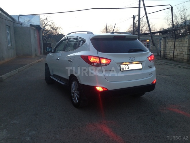 Hyundai ix35 2012, 90,000 km - 2.4 l - Bakı