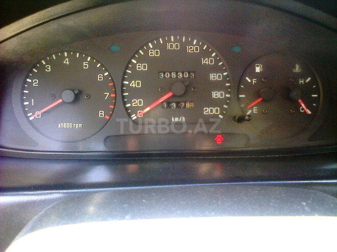 Kia Sportage 2000, 305,303 km - 2.0 l - Bakı