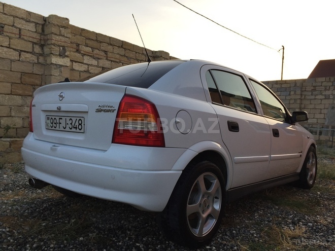 Opel Astra 2001, 140,000 km - 1.8 l - Bakı