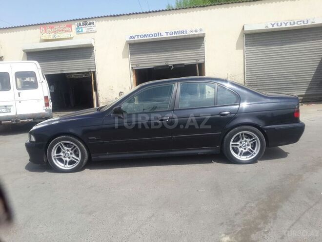 BMW 528 1999, 250,000 km - 2.8 l - Bakı