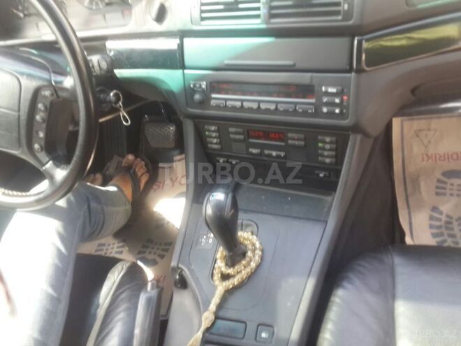 BMW 528 1999, 250,000 km - 2.8 l - Bakı