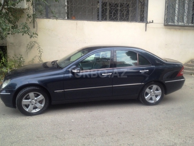 Mercedes C 240 2000, 188,000 km - 2.4 l - Bakı
