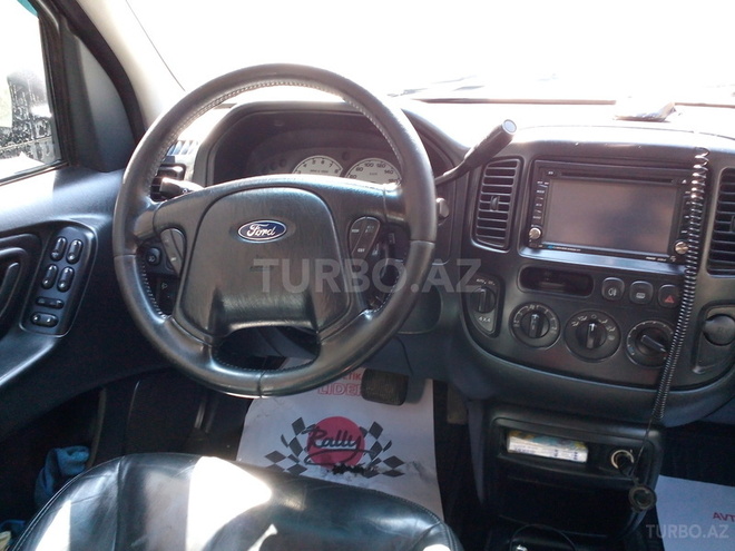 Ford Maverick 2003, 208,000 km - 3.0 л - Bakı