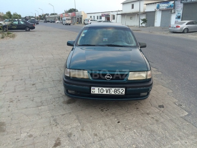 Opel Vectra 1995, 320,000 km - 1.8 l - Bakı