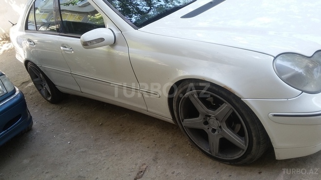 Mercedes C 200 2001, 150,000 km - 0.2 л - Bakı