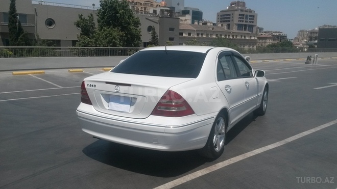 Mercedes C 240 2001, 159,500 km - 2.4 l - Bakı