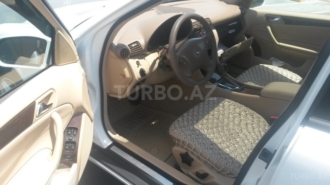 Mercedes C 240 2001, 159,500 km - 2.4 l - Bakı