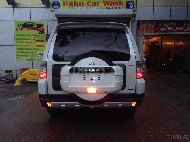 Mitsubishi Pajero 2008, 90,460 km - 3.0 l - Bakı