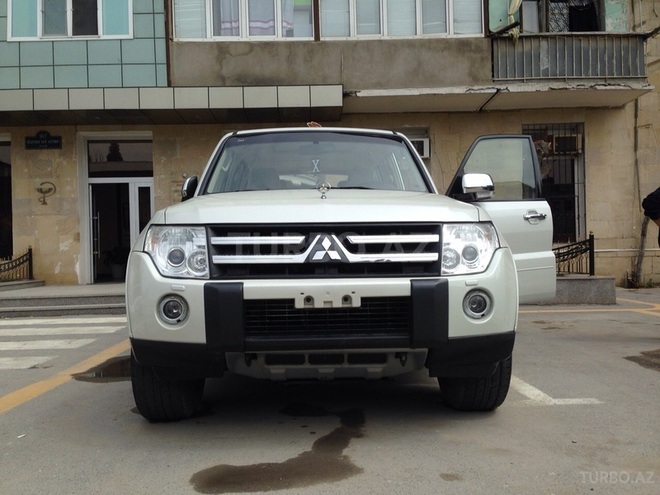 Mitsubishi Pajero 2008, 90,460 km - 3.0 l - Bakı