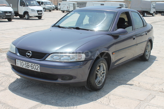 Opel Vectra 1996, 290,000 km - 1.8 l - Bakı