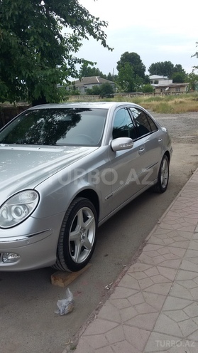 Mercedes E 240 2002, 158,000 km - 2.6 l - Bakı