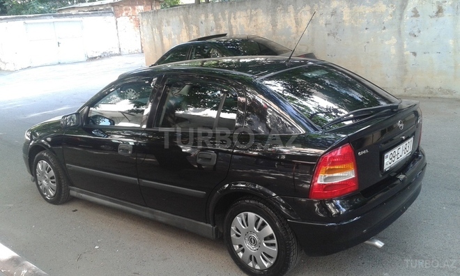 Opel Astra 2001, 175,448 km - 1.6 l - Bakı