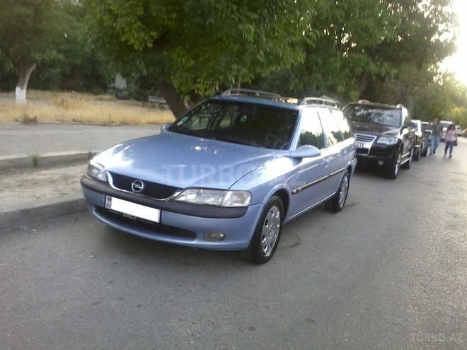 Opel Vectra 1996, 241,626 km - 1.8 л - Bakı