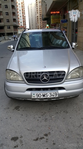 Mercedes ML 320 1998, 200,000 km - 3.2 l - Bakı