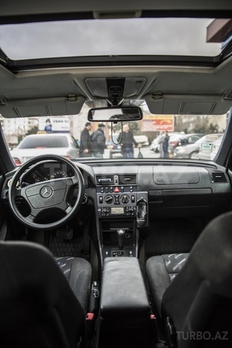 Mercedes C 220 1999, 200,000 km - 2.2 l - Bakı