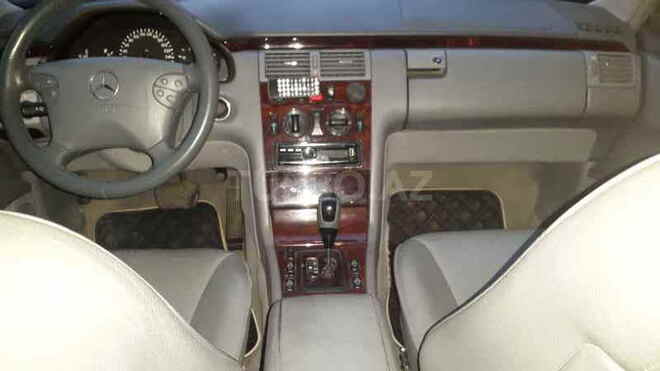 Mercedes E 270 2001, 190,000 km - 2.7 л - Bakı