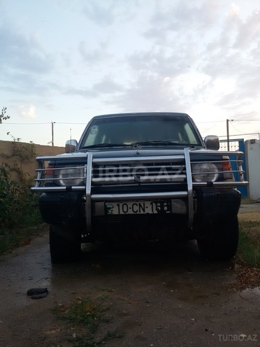 Mitsubishi Pajero 1994, 260,000 km - 2.8 л - Bakı