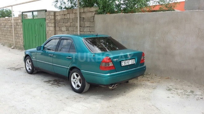 Mercedes C 230 1996, 285,000 km - 2.3 л - Bakı