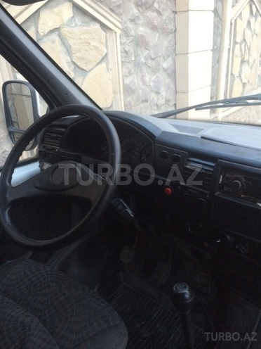 GAZ Sobol 2005, 200,000 km - 2.4 l - Bakı