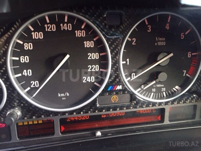 BMW 525 2000, 244,520 km - 2.5 l - Bakı