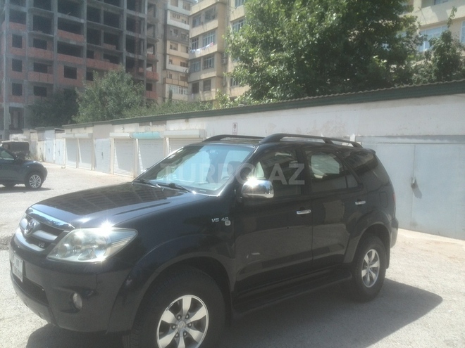 Toyota Fortuner 2006, 170,000 km - 4.0 l - Bakı