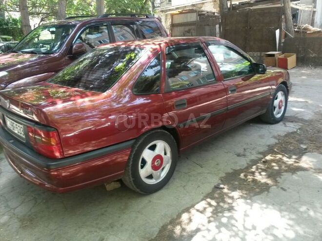 Opel Astra 1995, 385 km - 1.8 l - Bakı