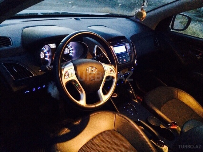 Hyundai ix35 2013, 9,500 km - 2.0 l - Bakı