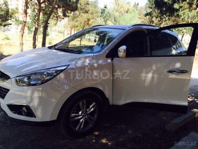 Hyundai ix35 2013, 9,500 km - 2.0 l - Bakı