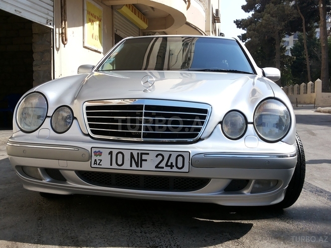 Mercedes E 240 2000, 232,500 km - 2.4 l - Bakı