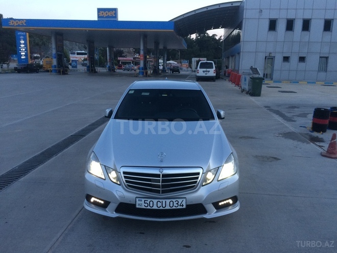Mercedes E 250 2009, 140,000 km - 2.2 l - Bakı