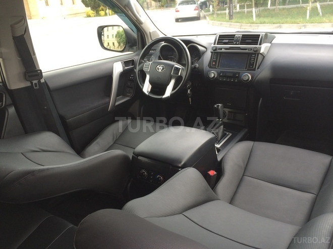 Toyota Prado 2014, 10,780 km - 2.7 л - Bakı